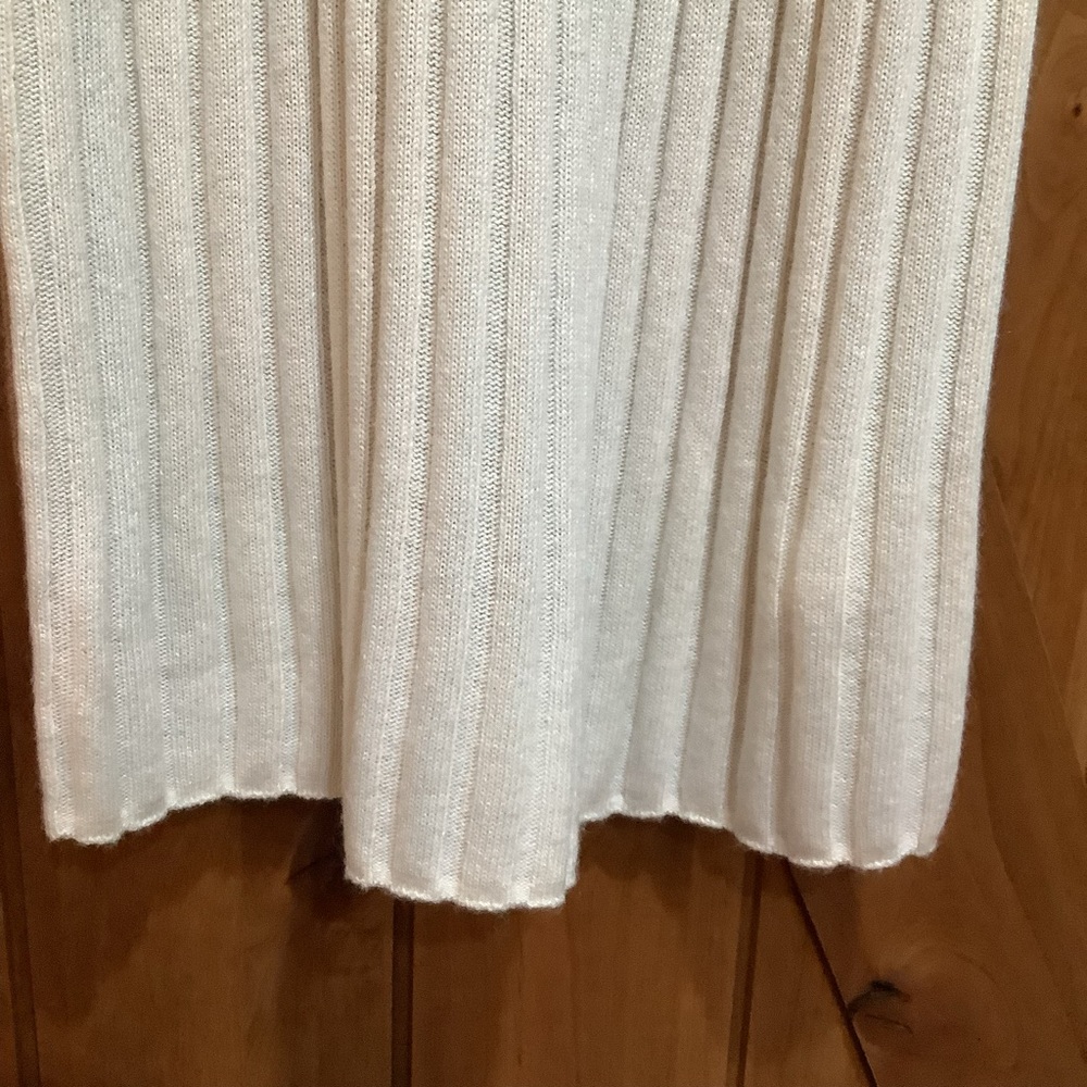 New Madewell (Re)sourced ribbed sweater dress - Picture 7 of 10